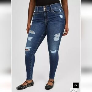 NWOT TORRID 18 Jegging Skinny High-Rise Jean